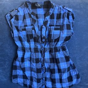 Girls 4/5T Button down Black & Blue Plaid dress shirt